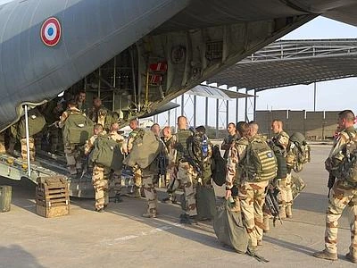 Mali, Fancia pronta a inviare più truppe Onu: "Già mezzo milione di sfollati"