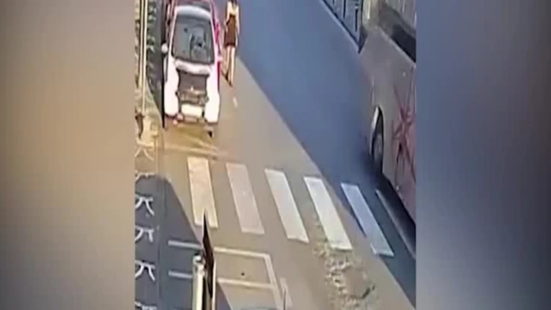 https://media.liberoquotidiano.it/CSI0JSiyxSoWZ4fyaDoxX_hocGrszUw_w0b7uWlxZl8/width:800/quality:90/aW1hZ2VzLzIwMjYvMDYvMjkvMDczMTE1OTE3LWY0NGFlYzY5LWFjZTEtNDU0Zi05MmJhLTllNmZjNTFkYmE5MC5qcGc.webp
