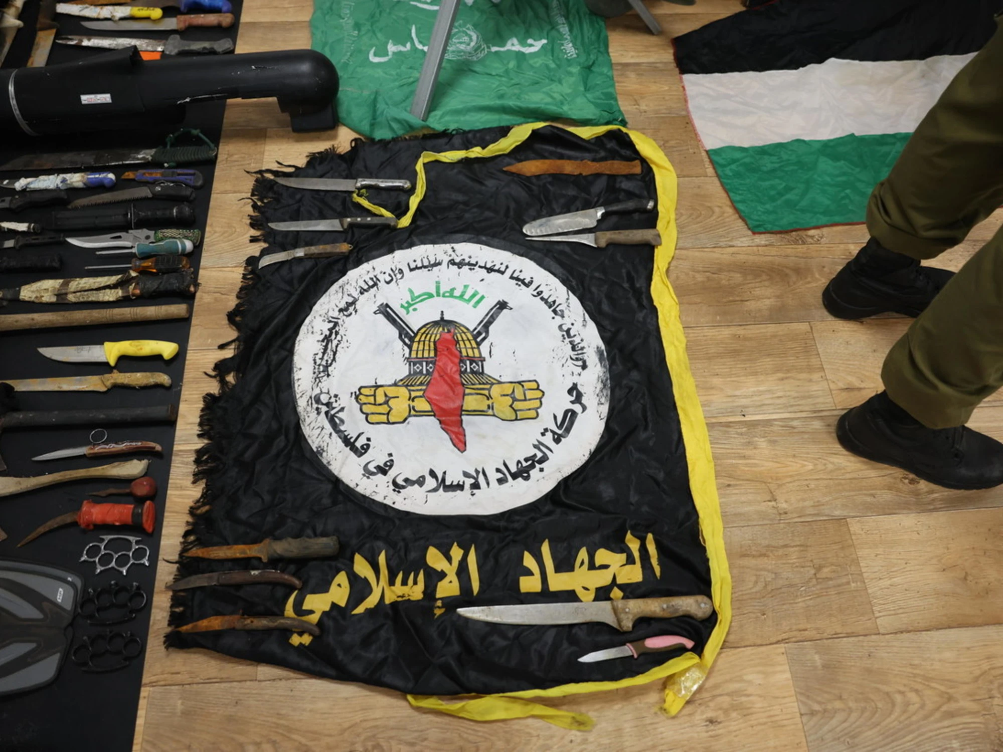 Anarchismo violento e jihadismo radicale: due minacce che lo Stato non deve mai sottovalutare