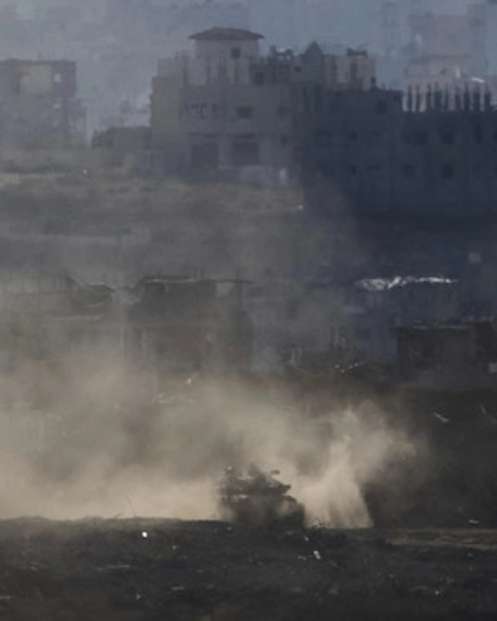 Israele, sì al piano su Gaza. Schlein: "Disegno criminale, Netanyahu va fermato"