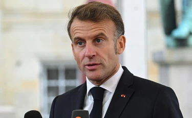 https://media.liberoquotidiano.it/CTv05rpl00wOJMBfALzJIXi_cHsoD7QwwiPloyoNPiY/width:800/quality:90/aW1hZ2VzLzIwMjUvMTAvMTAvMTkyODE0Nzg0LTNmOTM4NmZjLTE1ZjUtNDdlZC1iOGE1LTc2ZjUwODBlMzQ0Yy5qcGc.webp