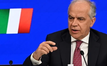 Migranti regolari, più controlli ai permessi di soggiorno