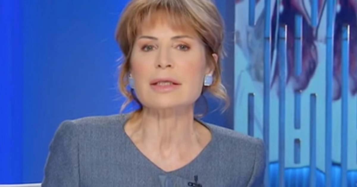 Lilli Gruber, frecciata alla Meloni: "Anche chi non è madre, basta"