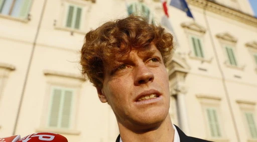 Jannik Sinner, il pentimento: "Ho fatto un casino". Mamma e papà nei guai...