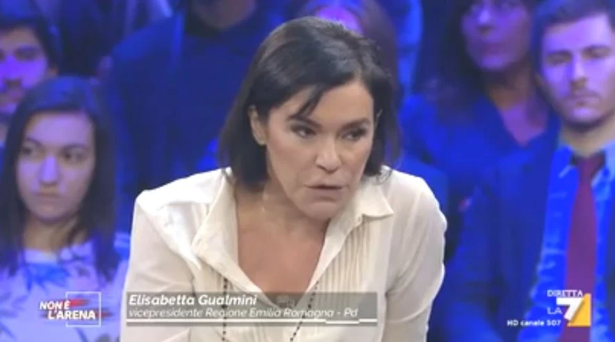 Massimo Giletti mette a tacere Elisabetta Gualmini (Pd): "Abbiate rispetto dei terremotati, di chi vive sul campo"