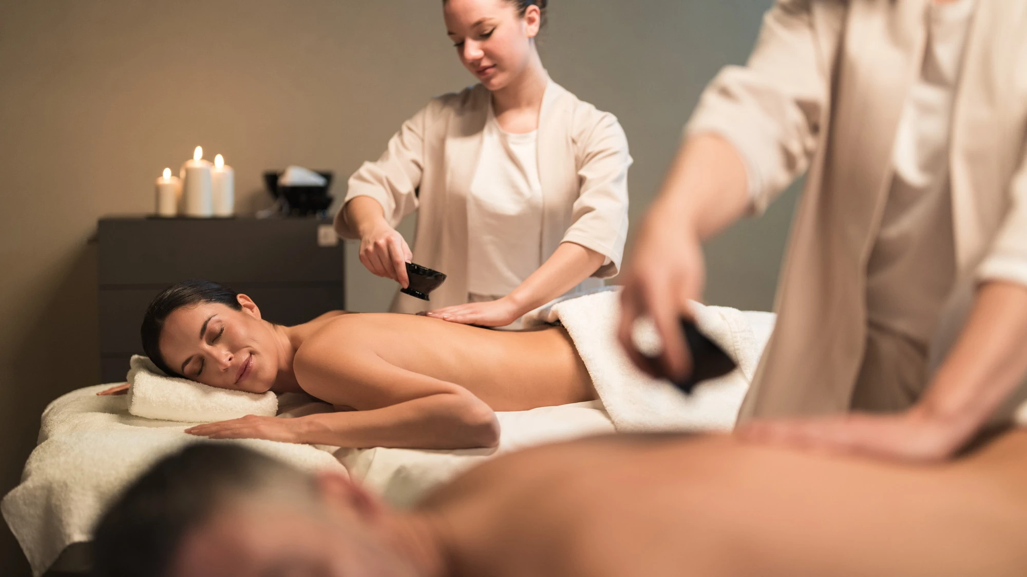 FEBBRAIO A DE MONTEL TERME MILANO Tra rituali di benessere, suggestioni romantiche e atmosfere di Carnevale