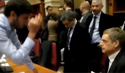 M5s, Di Battista a Cuperlo: "Fai un gesto d'onestà"