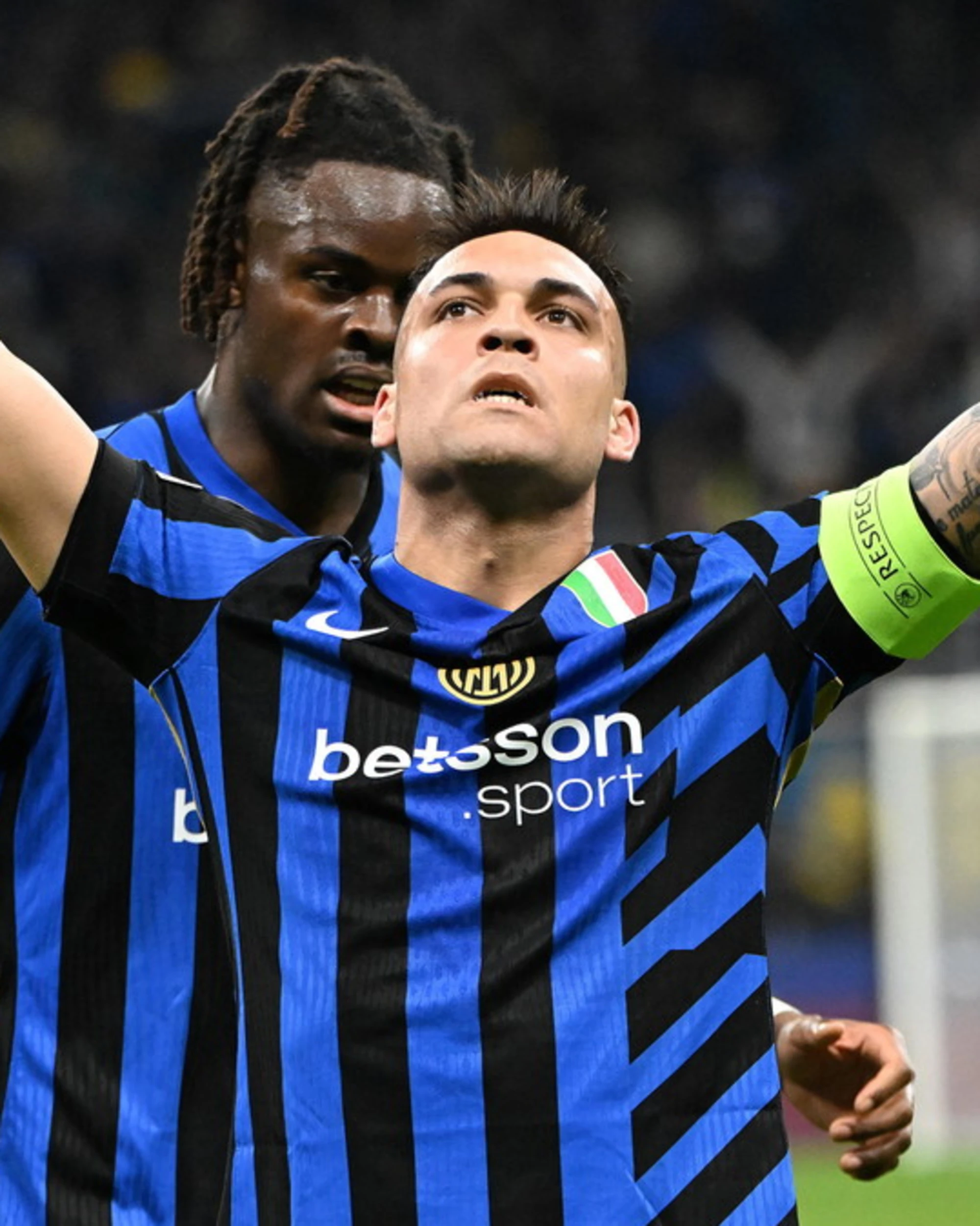 Inter, vittoria al cardiopalma con il Barcellona: Frattesi firma il 4 a 3