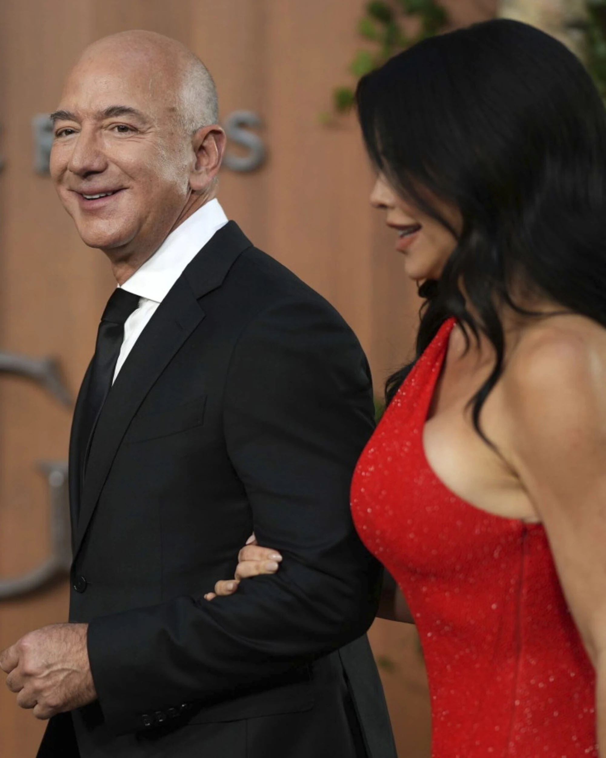  Le nozze di Bezos alzano gli ascolti