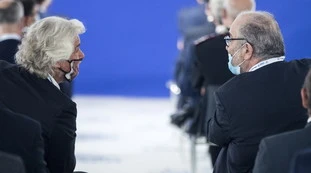 Goffredo Bettini e i "poteri maldestri contro Conte". Dagospia fa i nomi: il retroscena sul Pd