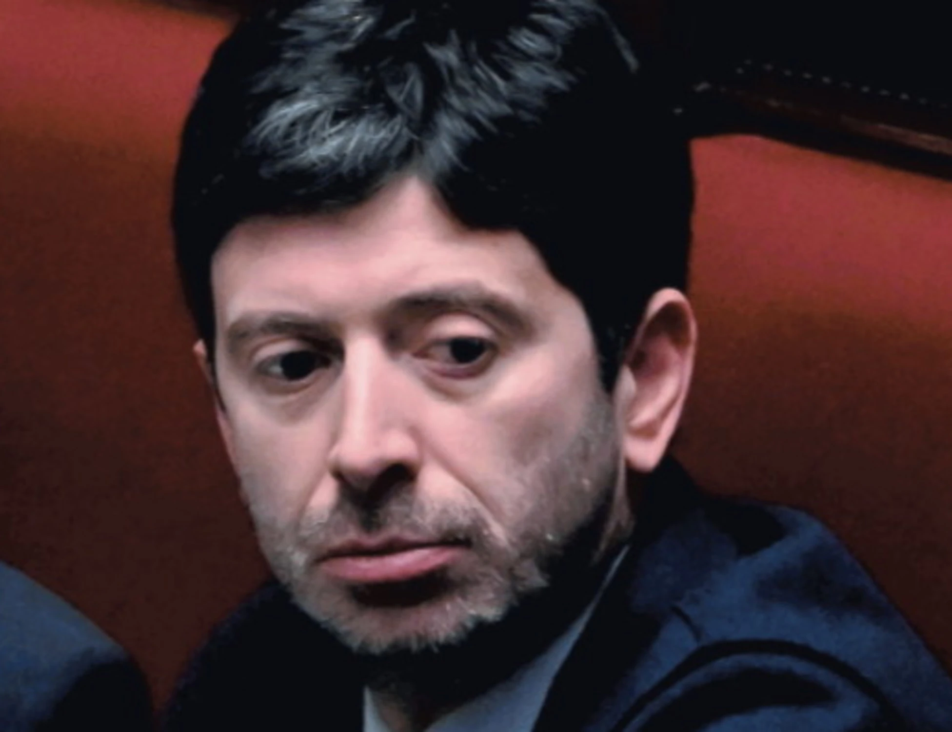 Speranza si auto-assolve dopo il disastro Covid