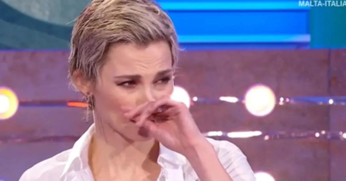Francesca Fialdini in lacrime: "Come mi sto facendo del male"