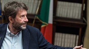 Dario Franceschini, disastro dopo il Cdm: "Vedrete, questo sacrificio servirà", ma il report lo smentisce