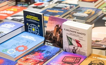 Giorgia Meloni vince il braccio di ferro: "Patentino antifascista, attento approfondimento"