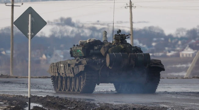 Ucraina-Russia, "la strategia del carciofo": ecco il vero stratagemma di Putin che ora si muove a rilento