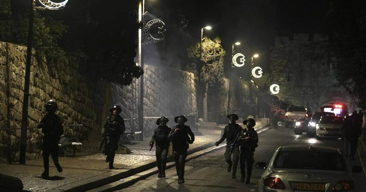 Israele e Hamas, manuali di Al Qaida sui cadaveri: l'orrore nelle foto dei bimbi