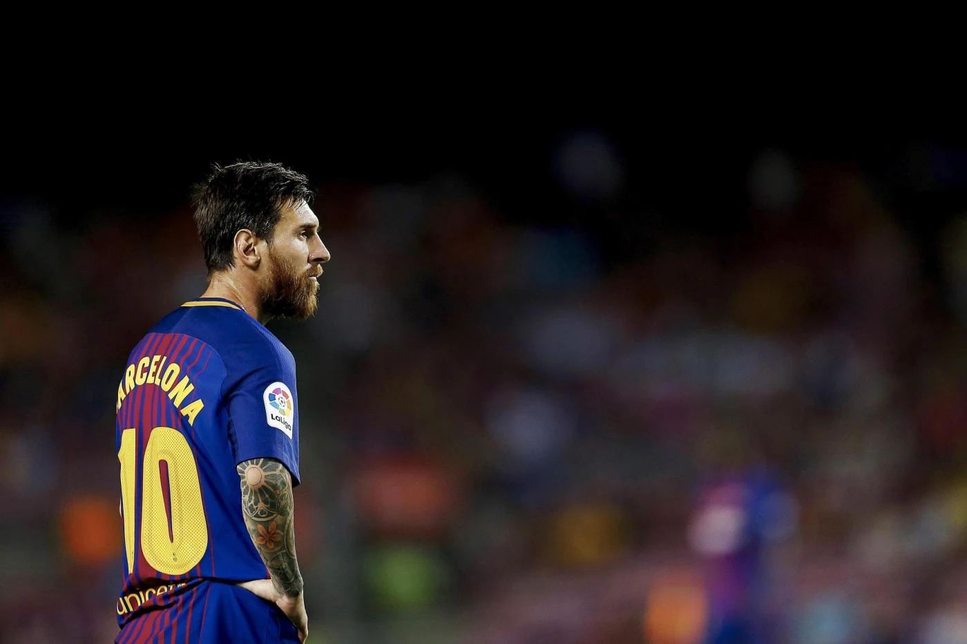 Leo Messi, il Manchester City nega l'interesse. Ma incontra il suo agente