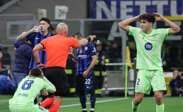 Inter-Barcellona, i blaugrana accusano: "Minacciati dall'arbitro Marciniak"