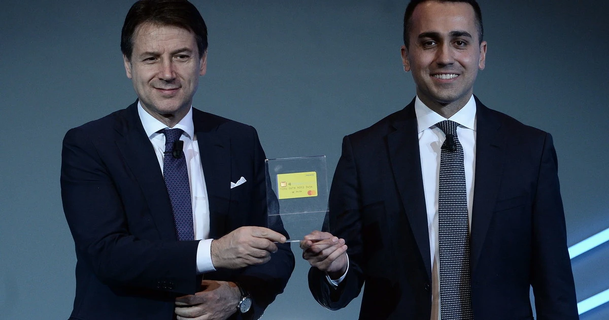 Coronavirus, quanti soldi sprecati in Italia: 12 miliardi per reddito di cittadinanza, solo 7.5 per l'emergenza