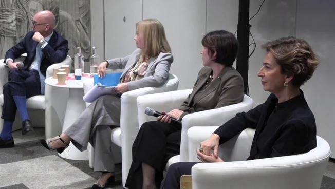 Diabete, da Roche sistema monitoraggio continuo del glucosio con IA