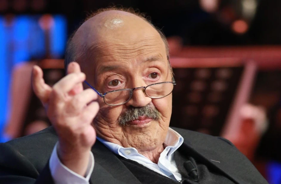 Maurizio Costanzo stronca Francesca Fialdini: cosa scrive su di lei