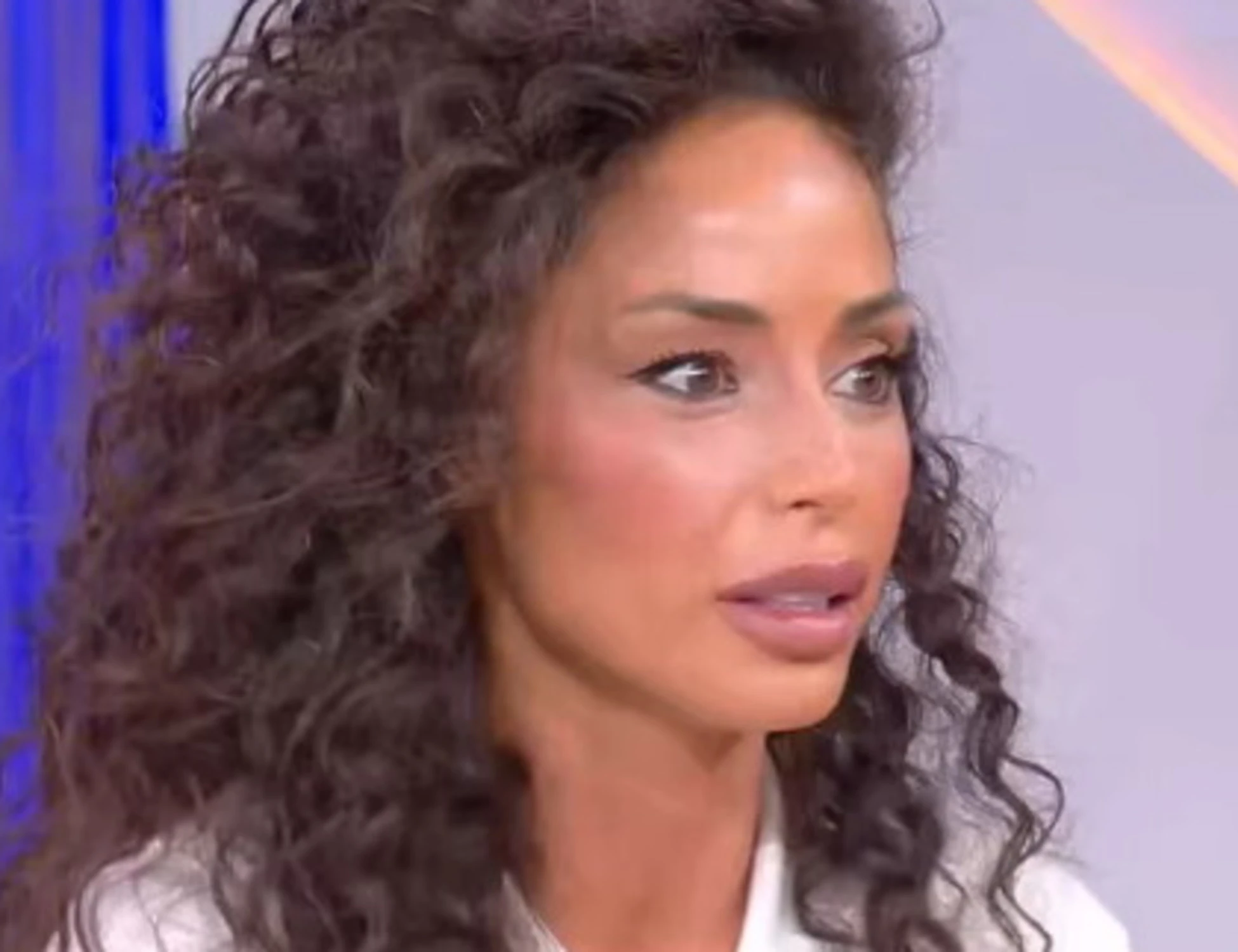 La volta buona, Raffaella Fico e la corna: cosa mostra dalla Balivo, cala il gelo
