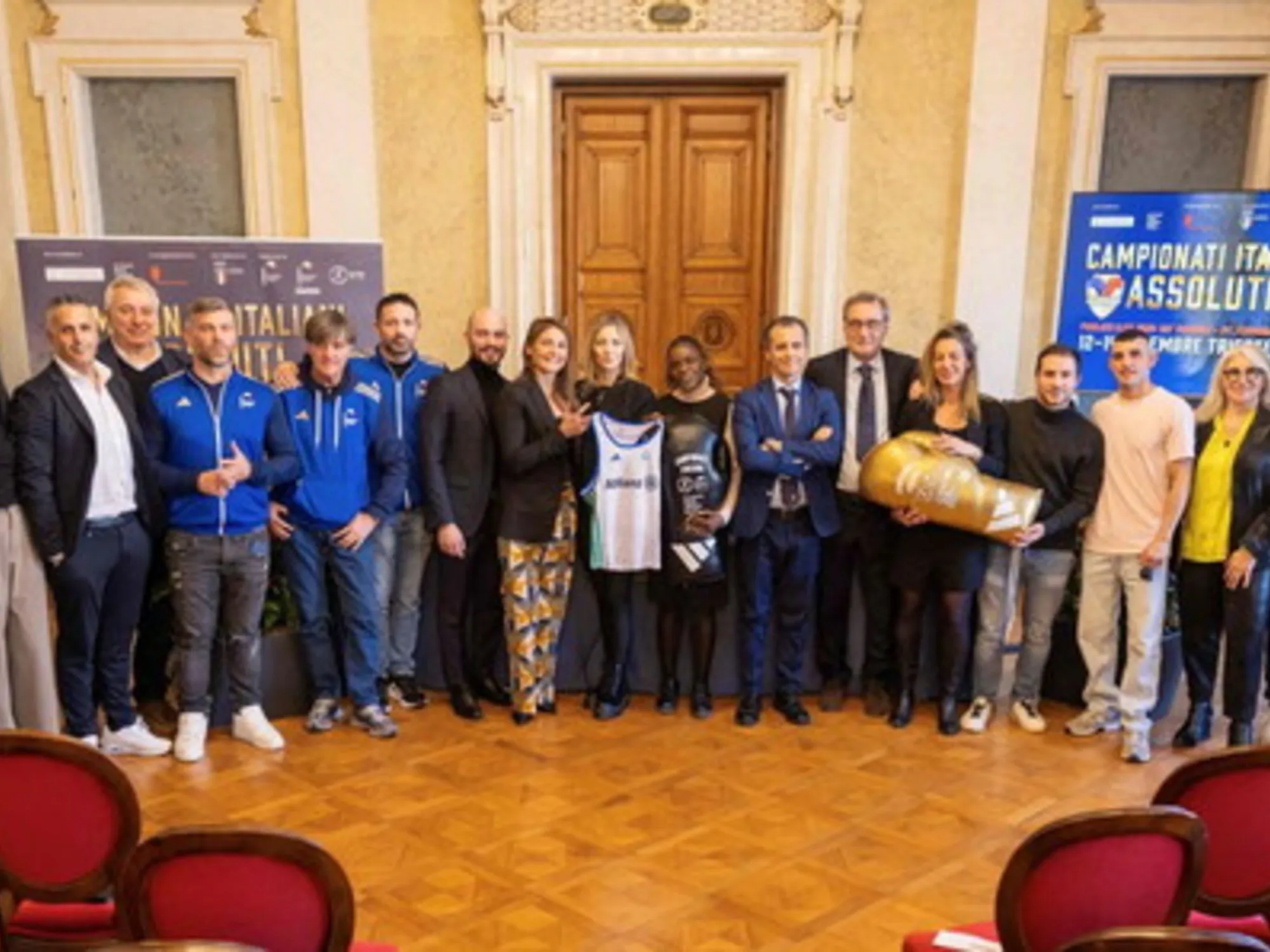 Trieste celebra Nino Benvenuti ai Campionati italiani Assoluti Elite 2025