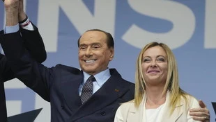 Giorgia Meloni, il video e la promessa al Cav: "Ti renderemo orgoglioso"