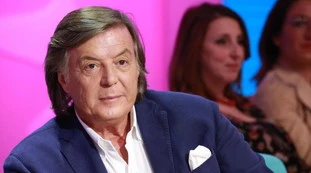Adriano Panatta, il clamoroso sfogo sul treno: "Spero che gli venga l'epicondilite e anche una colite fulminante"