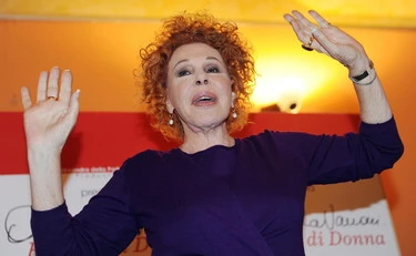 Ornella Vanoni e la politica: una socialista della diaspora lontana dai soliti "circoletti"