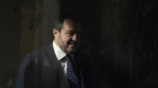 Salvini umilia Letta: "Difendi i rave? Indietro non si torna"