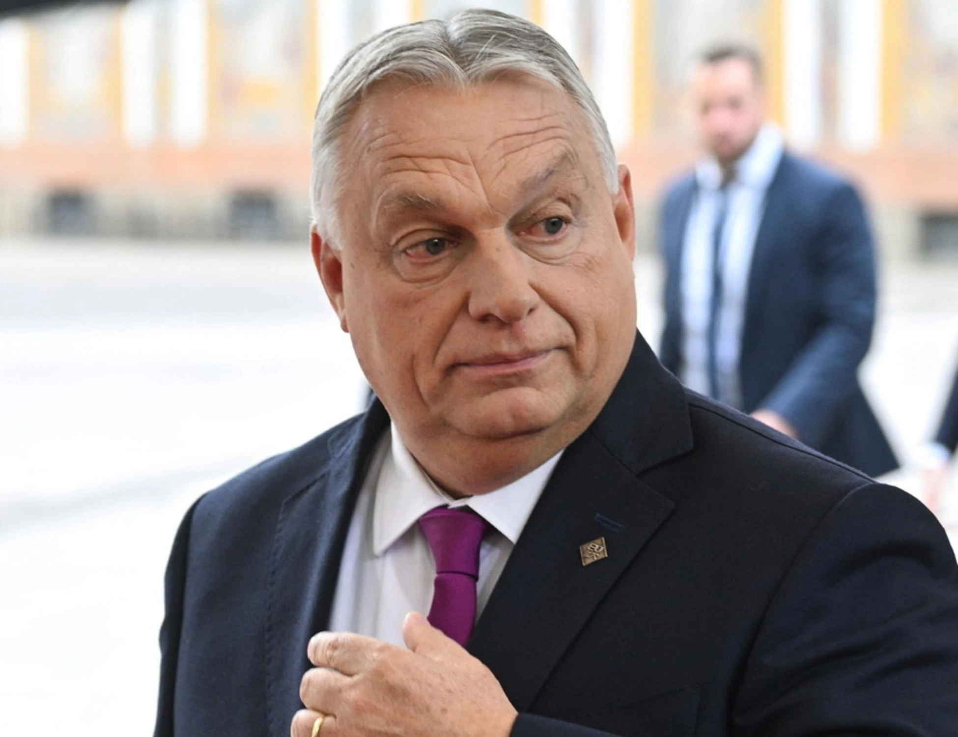 Leggi l'articolo: Trump-Putin a Budapest? Orban la spiana Ue