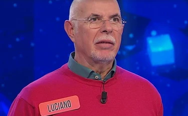 L'Eredità, "infami! Solo perché Luciano è anziano...": si scatena l'inferno