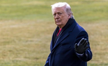 Groenlandia, Trump: "Dazi del 10% a chi ha inviato soldati"