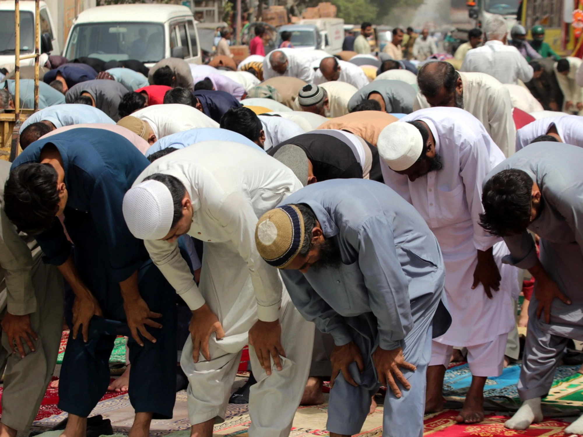 Se la scuola diventa una moschea: femmine separate dai maschi