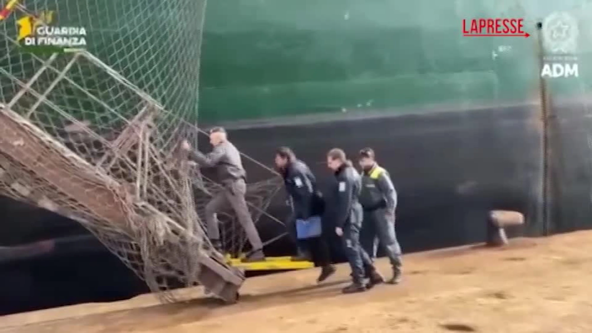 Russia, clamoroso sequestro a Brindisi: cosa c'era sulla nave