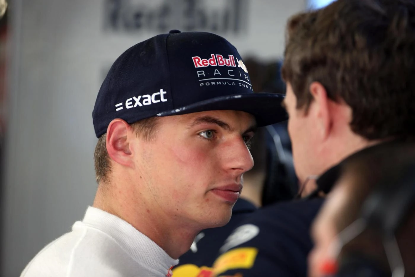 Ferrari, dietro al rinnovo di Kimi Raikkonen la pista che porta a Max Verstappen: nel 2018...