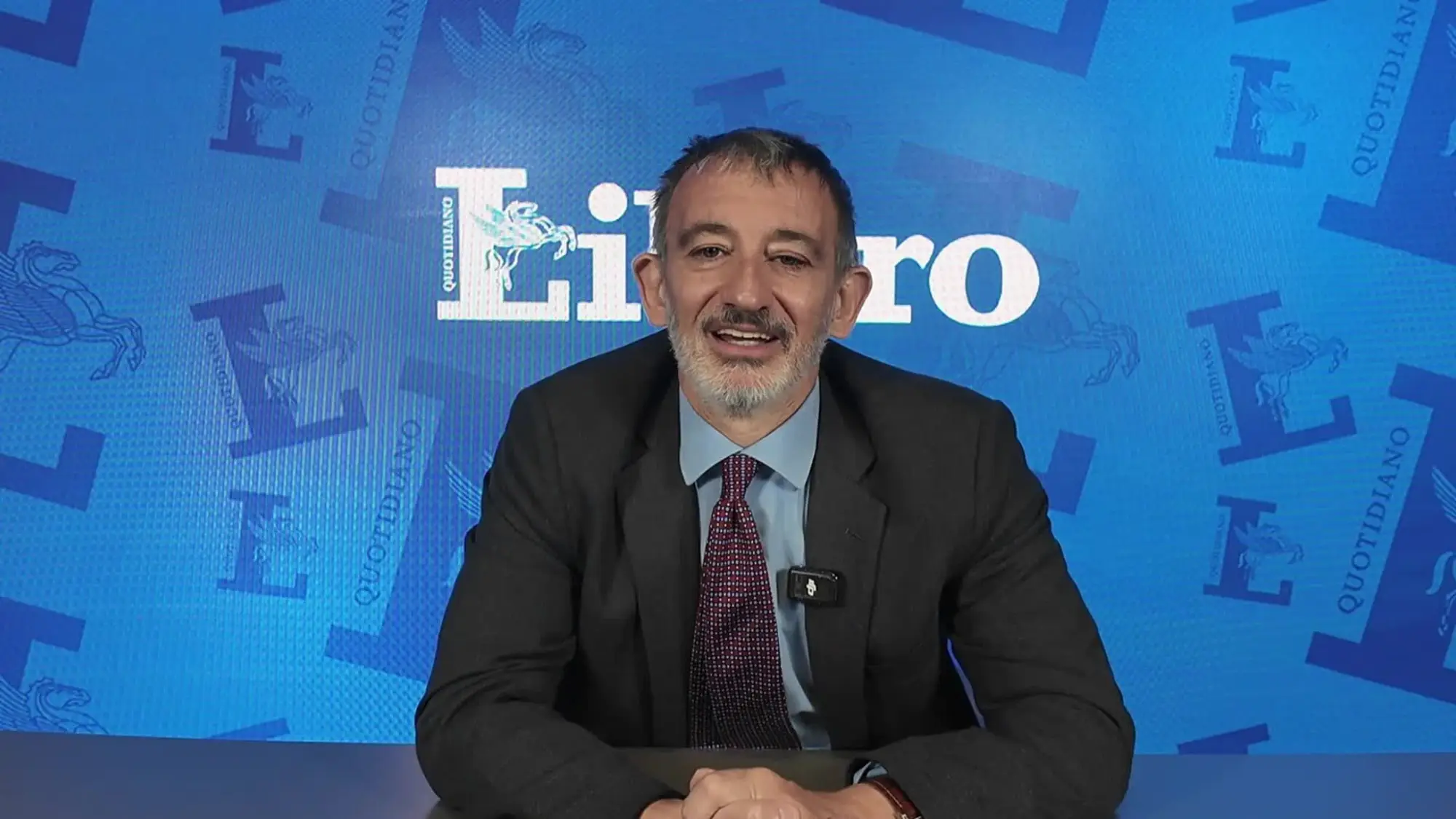 Pietro Senaldi spiana il leader M5s: "Conte Tacchia, toppa è peggio del buco"
