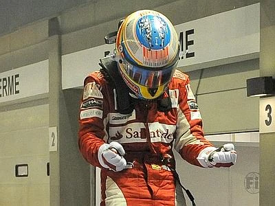 Alonso trionfa in Germania davanti a Vettel e Button. Ed è fuga in classifica