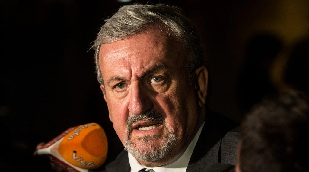 Regionali, Michele Emiliano e le pesanti accuse di Raffale Fitto: "Campagna elettorale farsa e falsa, cosa spunta sul governatore"