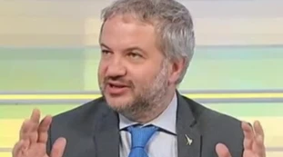 Claudio Borghi, paura per il post-coronavirus: "Petrolio sotto i 20 dollari? Gran casino geopolitico"