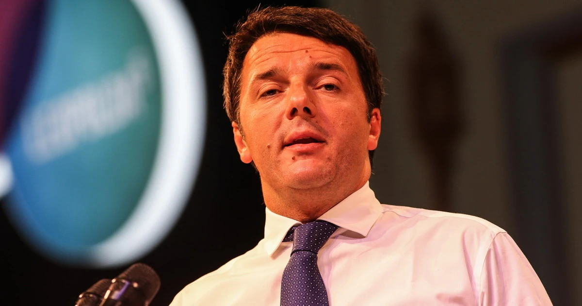 Matteo Renzi, "con chi lo hanno beccato correre lungo la strada a Capri": è tradimento?