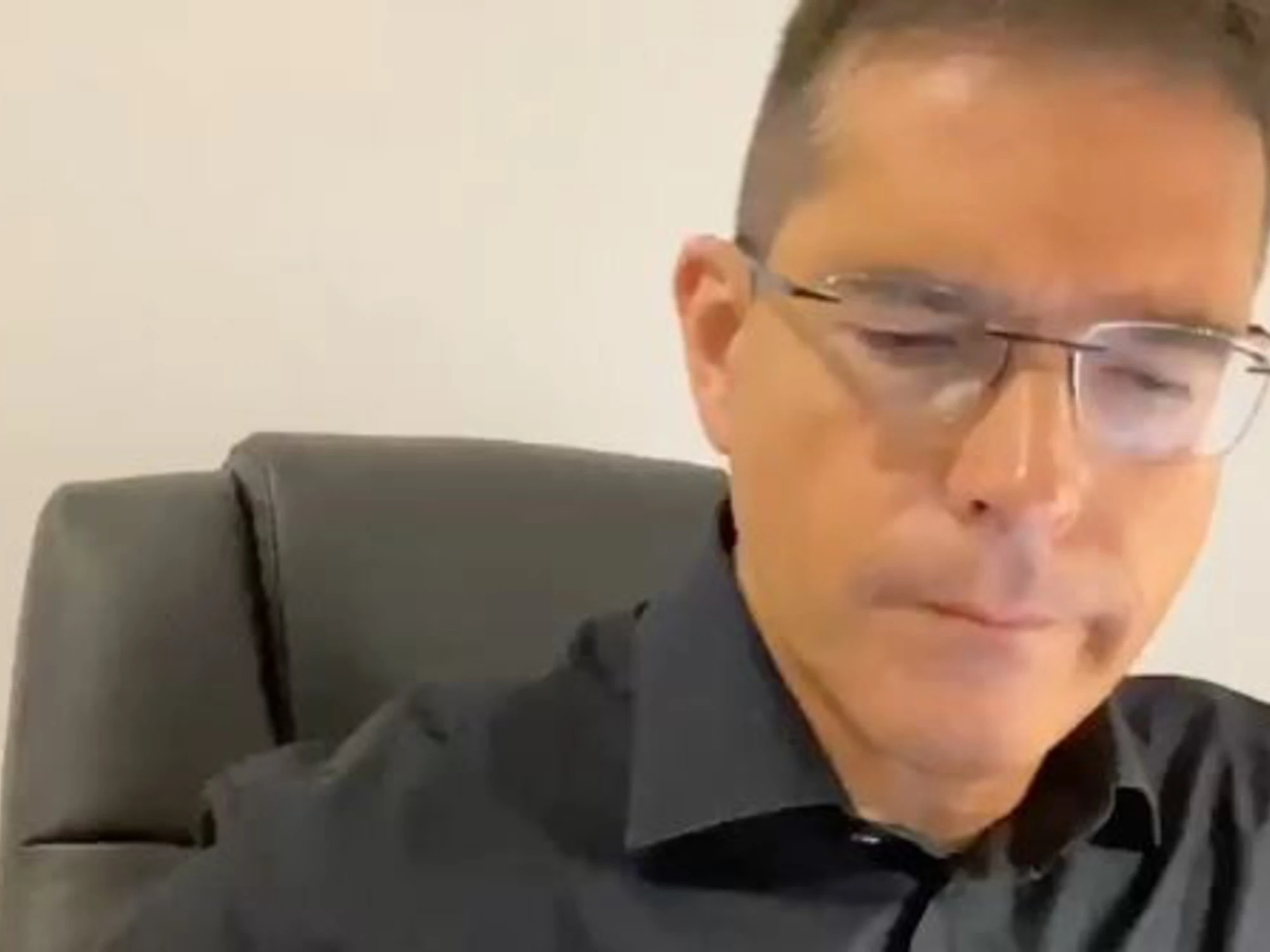 Capezzone: "Che cosa è successo davvero in Aula": il retroscena sul duello di Meloni con Conte e Schlein