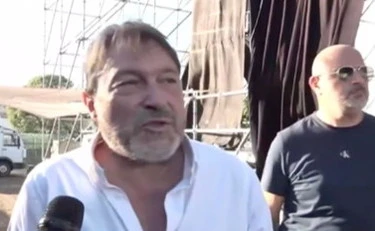 https://media.liberoquotidiano.it/D9jQRDi7wezaVY4vMAW5CJVCrBZR3czsicZM4FFXKgw/width:800/quality:90/aW1hZ2VzLzIwMjYvMDgvMjYvMTIzMjUwMTcwLTg3MDcwZmRkLTM3ZDgtNGFiNi05ZTViLTgzNWMwYWQ5ZmJiNy5qcGc.webp