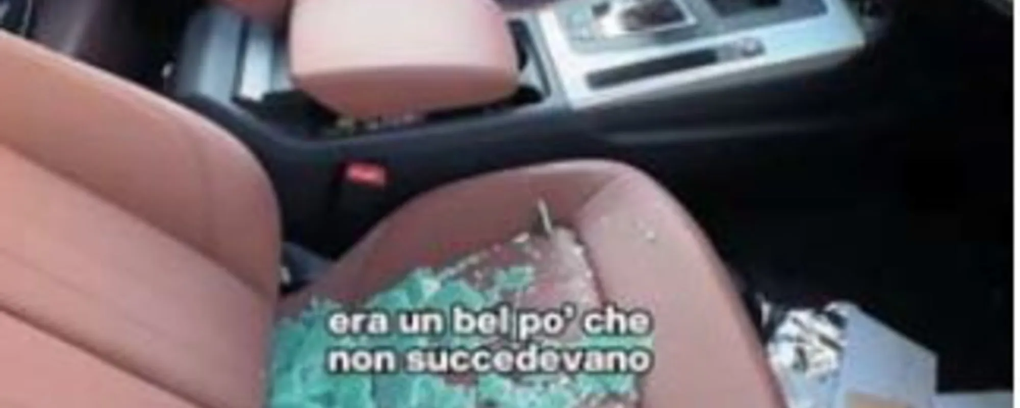 Martellate a 13 suv parcheggiati: Milano sotto choc <span style="color: rgb(153, 0, 0);">Foto</span>