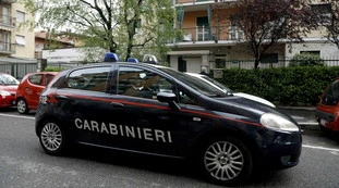 Pesaro, marocchino sgozza la moglie e poi si toglie la vita. Fuori dal carcere a novembre per buona condotta 