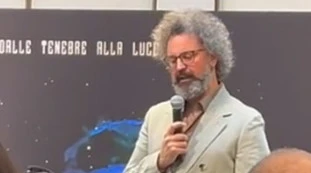 Sanremo 2025, Simone Cristicchi choc: "Stavo morendo dissanguato". Cosa è successo