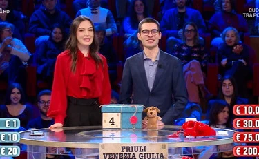 Affari Tuoi, "quanto parla": si scatena il caos