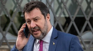 &nbsp;Matteo Salvini<br /><br type="_moz" />