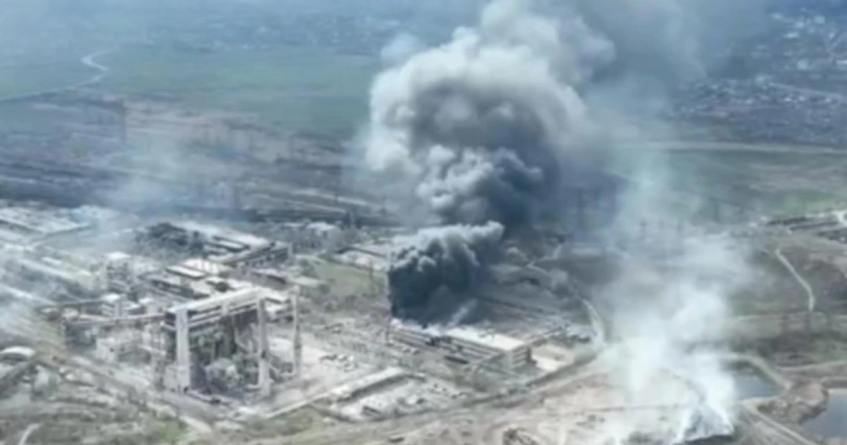 Ucraina, la guerra in diretta. Il grido dall'allarme dall'acciaieria Azovstal: "Vicini alla catastrofe"